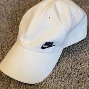 nike baseball cap